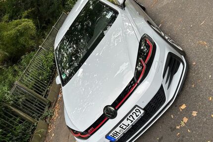 VW Golf 92.000 km 22.000 &euro; Hamburg 22117