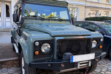 Land Rover Defender 125.000 km 57.999 &euro; Hamburg 20144