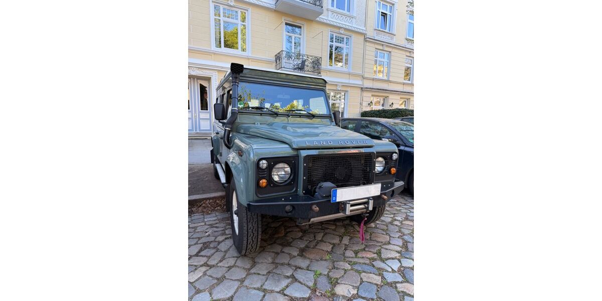 Land Rover Defender 125.000 km 57.999 &euro; Hamburg 20144