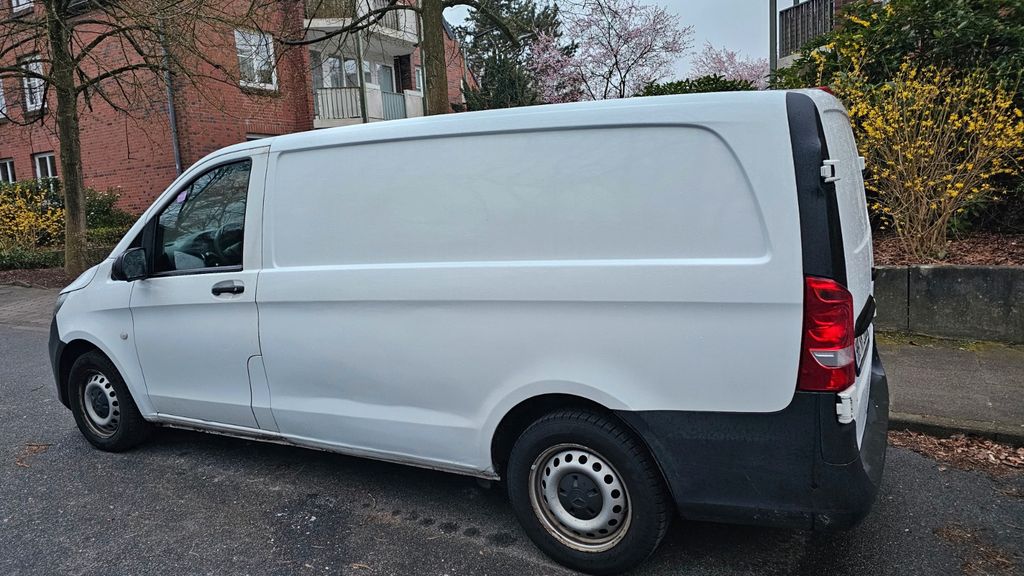 Mercedes-Benz Vito 368.653 km 9.500 &euro; Hamburg 22589