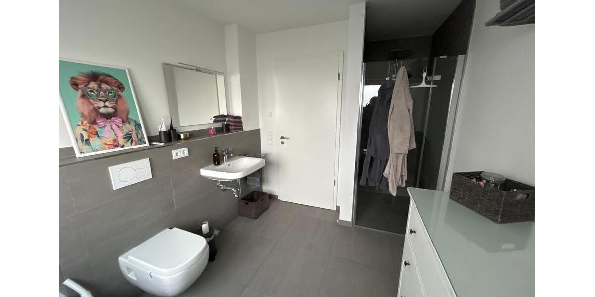 Etagenwohnung Buxtehude - 3 Zimmer, 97 m&sup2;, 1.340&euro; | Angebot:25474171