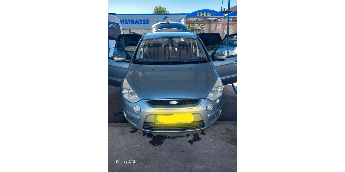 Ford S-Max 303.421 km 1.699 &euro; Hamburg 21075