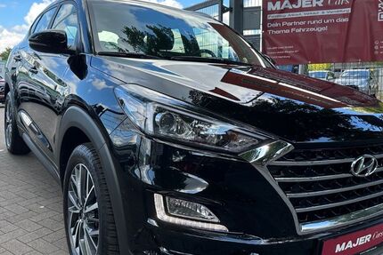 Hyundai TUCSON 33.752 km 20.900 € Hamburg 22043