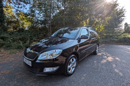 Skoda Roomster 77.100 km 8.900 € Hamburg 22043