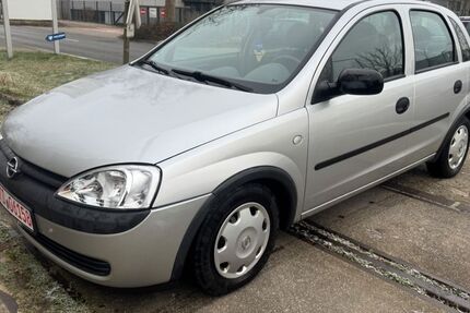 Opel Corsa 224.000 km 999 € Buxtehude 21614