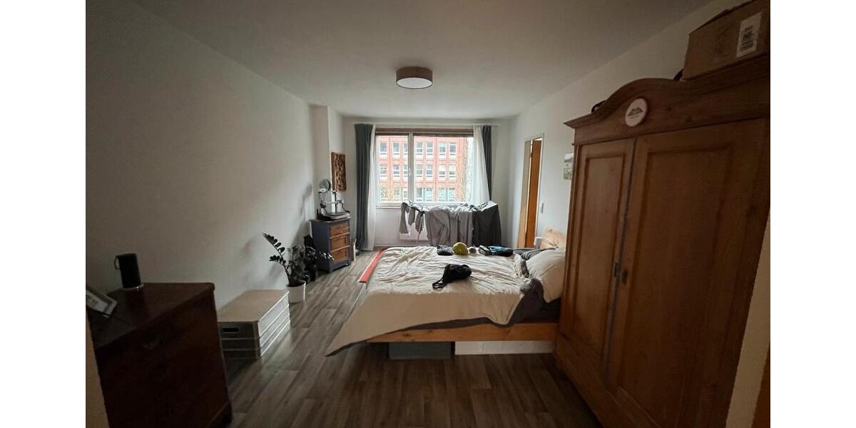 Etagenwohnung Hamburg Hamburg-Mitte - 2 Zimmer, 61 m&sup2;, 1.400&euro; | Angebot:26241960