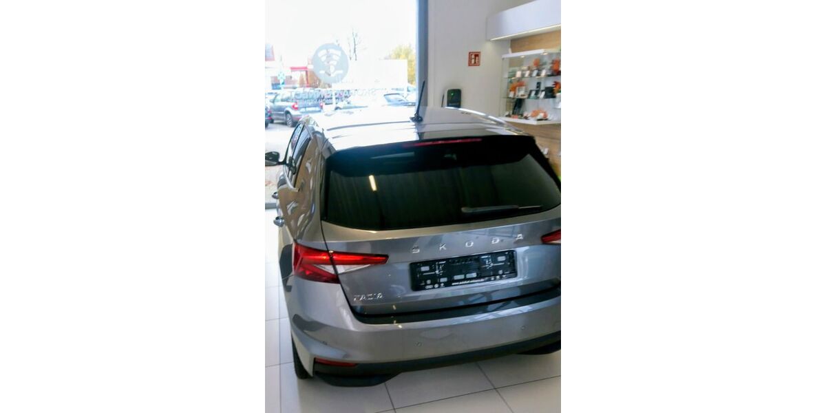 Skoda Fabia 10.000 km 20.800 &euro; Hamburg 22159