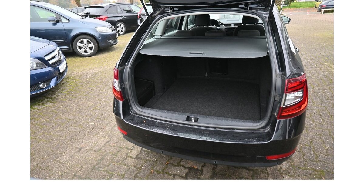 Skoda Octavia 1.5 TSI Combi *Style* Navi LED DAB 17Alu 169.000 km 12.500 &euro; Seevetal - Hittfeld 21218