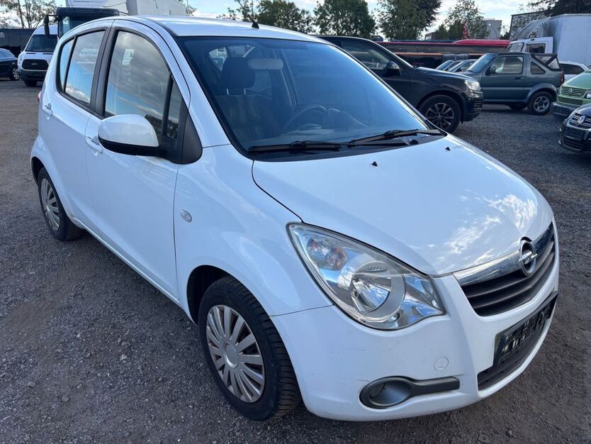 Opel Agila 170.000 km 2.490 € Hamburg 22113