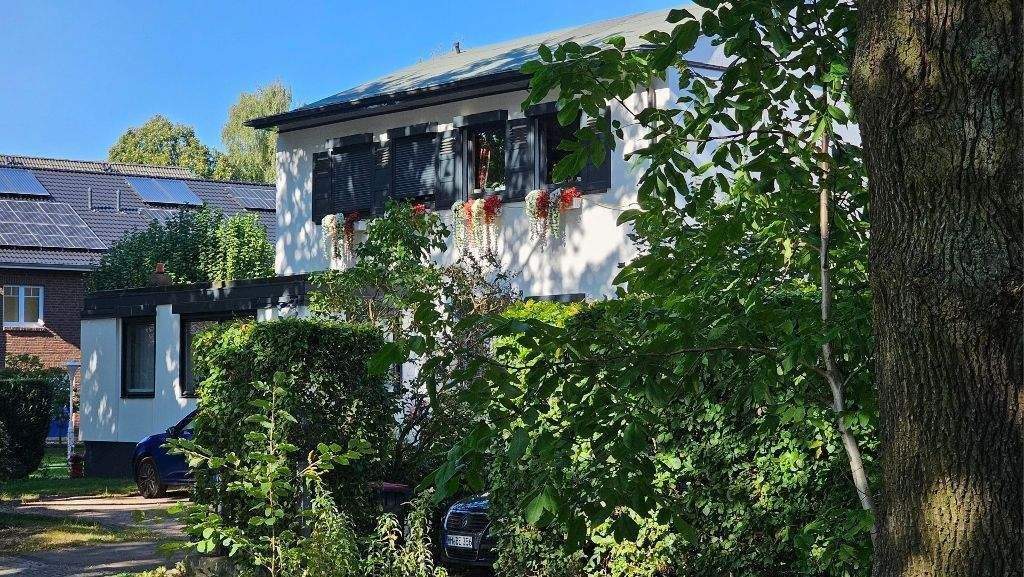 Einfamilienhaus Hamburg Eidelstedt - 7 Zimmer, 175 m&sup2;, 950.000&euro; | Angebot:25729839