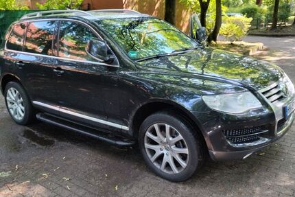 VW Touareg 258.000 km 3.999 &euro; Hamburg 21129