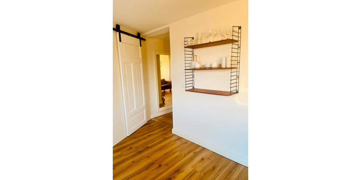 Etagenwohnung Hamburg Altona-Nord - 2 Zimmer, 50 m&sup2;, 1.350&euro; | Angebot:26269167