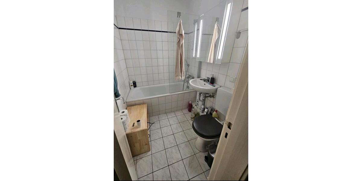 Erdgeschoßwohnung Hamburg Altstadt - 3 Zimmer, 64 m&sup2;, 1.200&euro; | Angebot:26364616