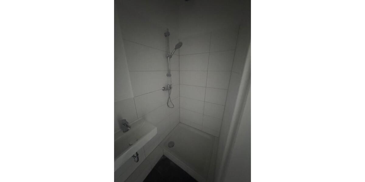 Erdgeschoßwohnung Hamburg Groß Borstel - 1 Zimmer, 28 m&sup2;, 450&euro; | Angebot:26089275