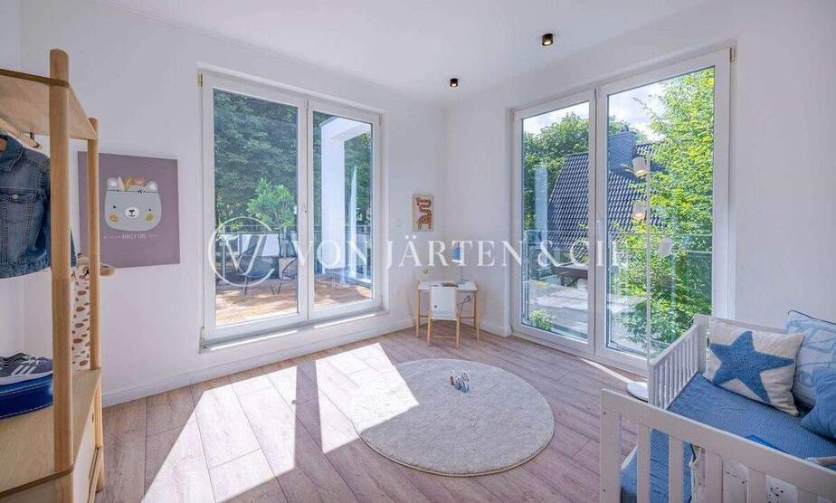 Design trifft Behaglichkeit - stilvolles Einfamilienhaus mit Garten und Dachterrasse! 4 zimmer