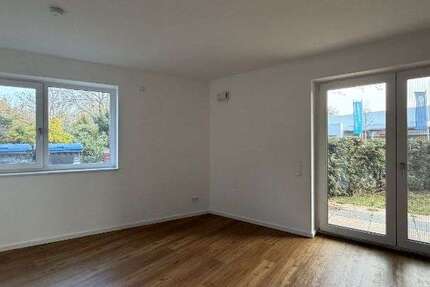 Wohnung Hamburg Schnelsen - 2 Zimmer, 65 m&sup2;, 1.105&euro; | Angebot:25510474