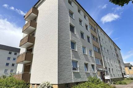 Wohnung Uetersen - 2 Zimmer, 63 m&sup2;, 650&euro; | Angebot:26358280