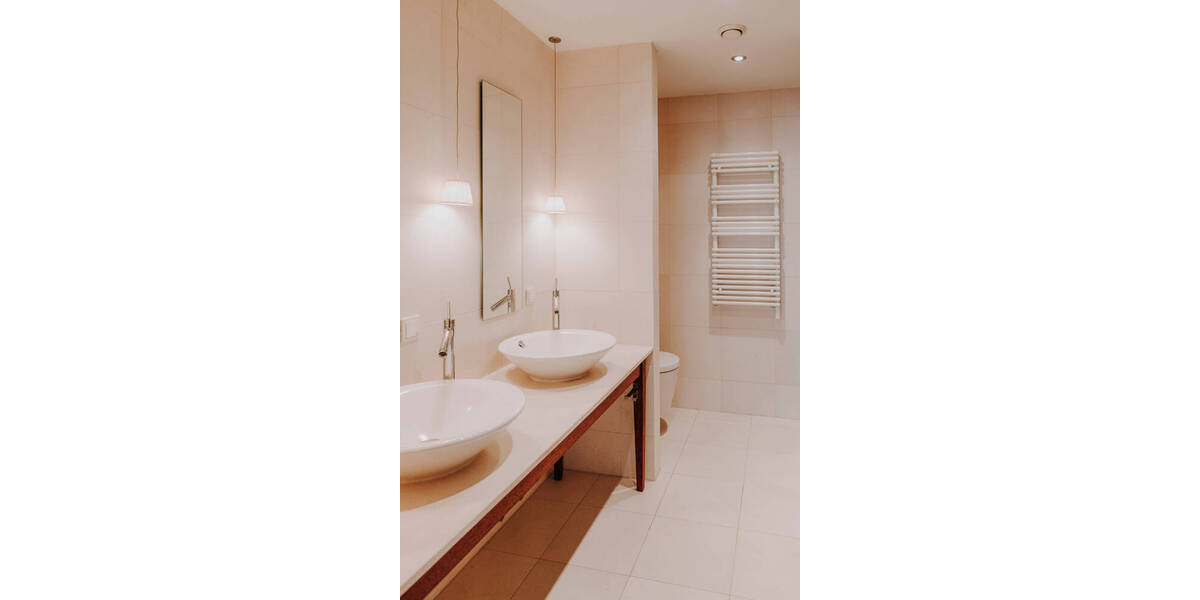 Etagenwohnung Hamburg HafenCity - 3 Zimmer, 107 m&sup2;, 2.195&euro; | Angebot:26391903