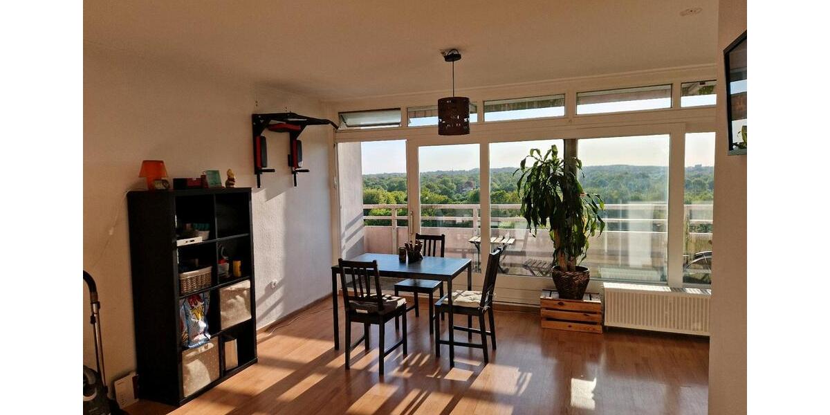 1,5 Zimmer Wohnung teilmöbliert für 1 Jahr zur Untermiete 1 zimmer