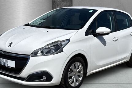 Peugeot 208 66.936 km 7.450 &euro; Hamburg 21079