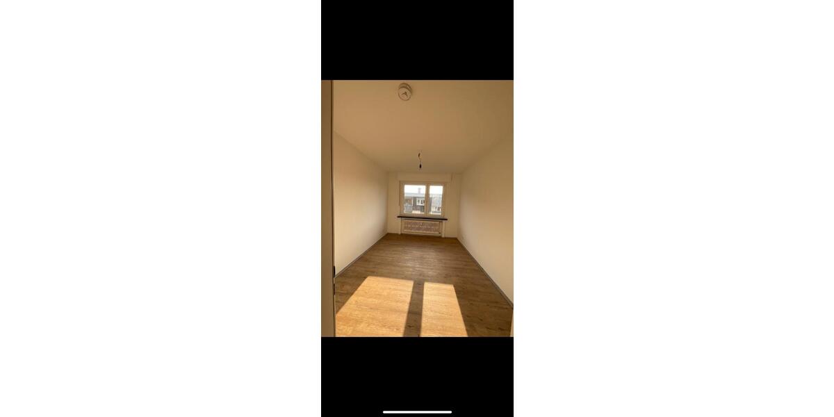 Etagenwohnung Hamburg Altona-Nord - 3 Zimmer, 74 m&sup2;, 750&euro; | Angebot:25825036