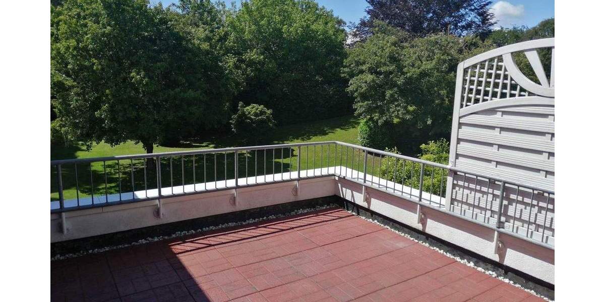 Terrassenwohnung Wentorf bei Hamburg - 4 Zimmer, 125 m&sup2;, 498.000&euro; | Angebot:25886611