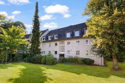 4-Zimmer-Wohnung mit Balkon und Stellplatz in Hamburg-Wellingsbüttel 4 zimmer