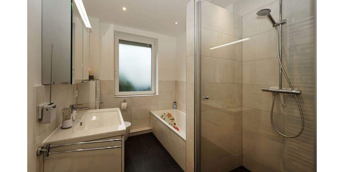 Etagenwohnung Hamburg / Volksdorf Volksdorf - 5 Zimmer, 120 m&sup2;, 585.000&euro; | Angebot:24833234