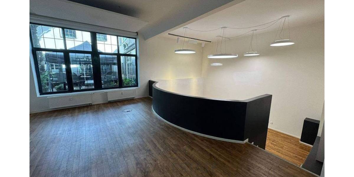 Gewerbeobjekt Hamburg Bahrenfeld - 7 Zimmer, 330 m&sup2;, 6.105&euro; | Angebot:26862539