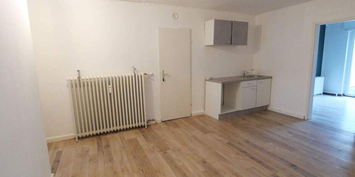 2 Monate Mietfrei - Große Fläche für Laden, Büro oder Praxis zimmer