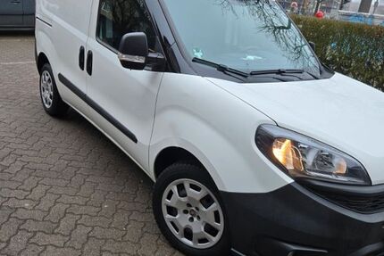 Fiat Doblo 149.000 km 5.690 &euro; hamburg 22549
