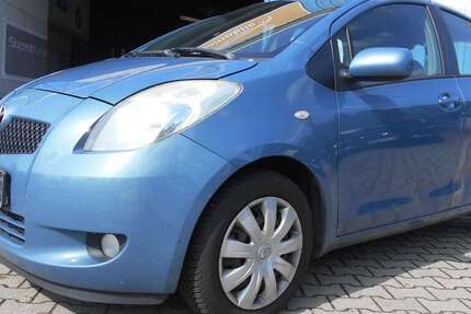 Toyota Yaris 270.000 km 2.200 € Geesthacht 21502