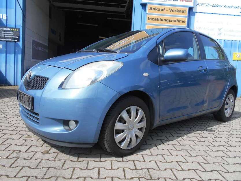 Toyota Yaris 270.000 km 2.200 € Geesthacht 21502