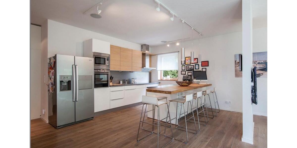 Bungalow Rellingen - 5 Zimmer, 180 m&sup2;, 3.250&euro; | Angebot:26603453