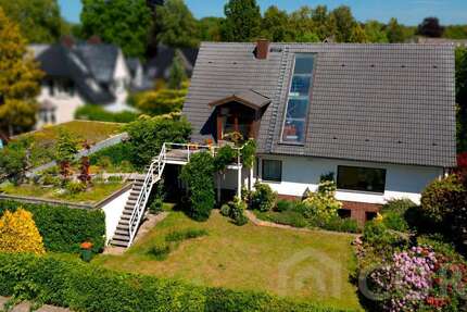 Haus Hamburg / Sasel Sasel - 7 Zimmer, 239 m&sup2;, 998.000&euro; | Angebot:26876558