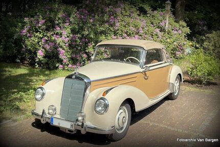 Mercedes 220