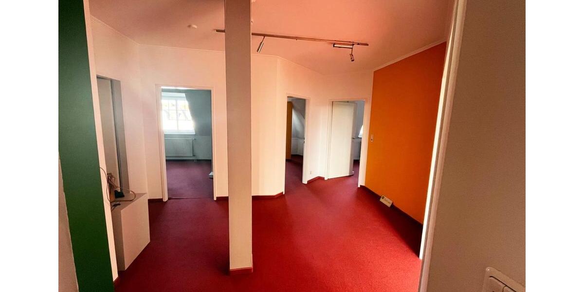 Dachgeschoßwohnung Hamburg Eppendorf - 3.5 Zimmer, 98 m&sup2;, 850.000&euro; | Angebot:25933215