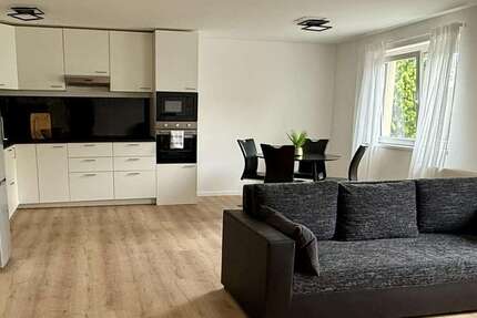 Wohnung Hamburg Tonndorf - 2 Zimmer, 58 m&sup2;, 1.500&euro; | Angebot:26553166