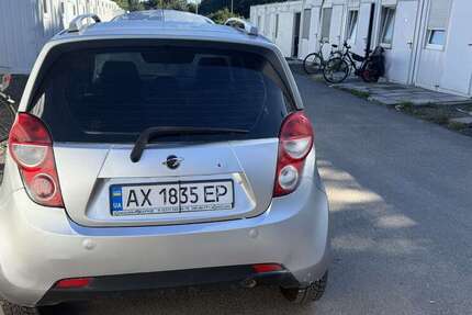 Chevrolet Spark 178.000 km 2.800 € Hamburg 22145