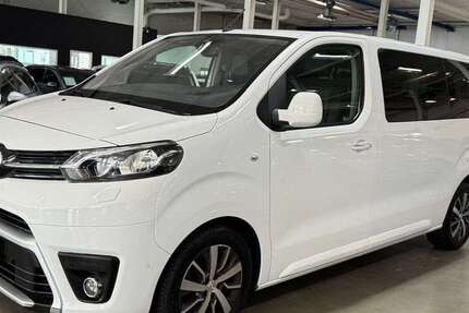 Toyota Proace 121.975 km 25.900 &euro; Hamburg 20537