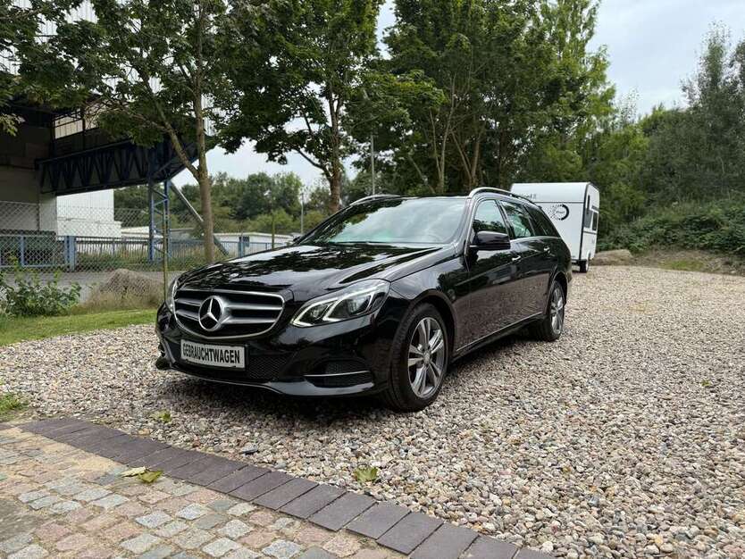 E 220