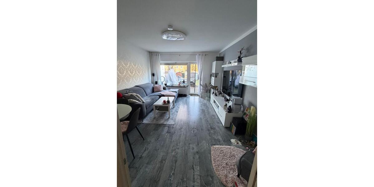 Tolles Reihenhaus in Hamburg Langenhorn ( direkt am Raakmoor) 3 zimmer