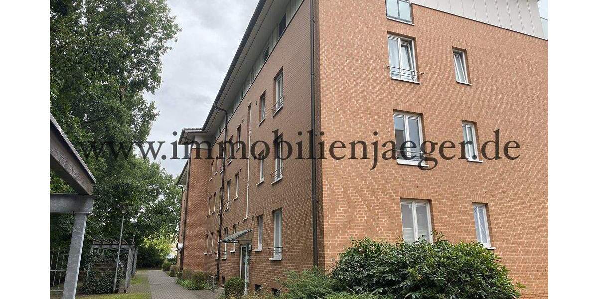 Kohfurth in 2.Hausreihe - helle Eckwohnung im Hochparterre mit Terrasse - 2x Bäder, EBK, TG möglich 4 zimmer