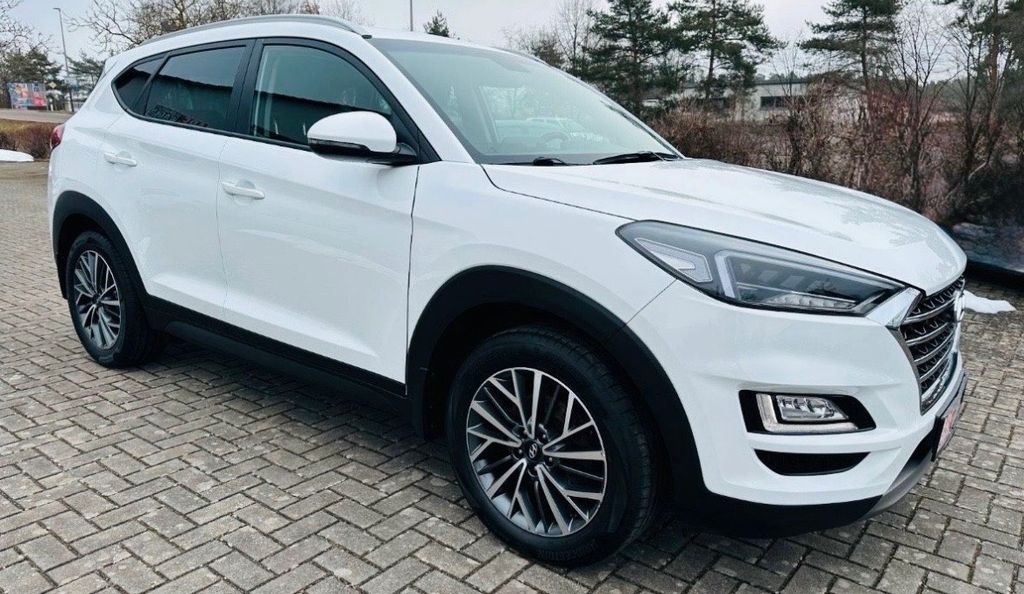 Hyundai TUCSON 153.500 km 13.400 &euro; Hamburg 21079
