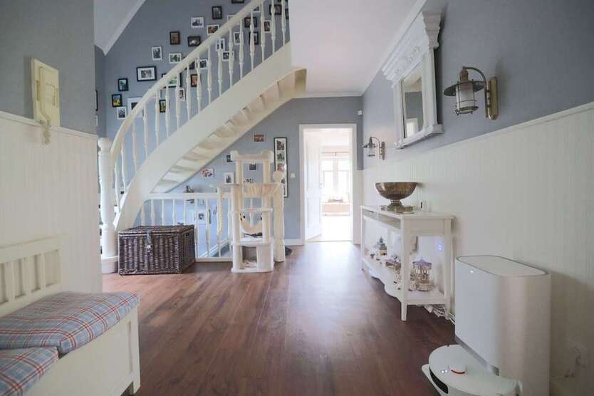Haus zum Mieten in Elstorf Bachheide 2.421 € 269 m²