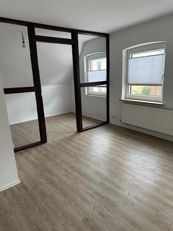 Schöne 3-Zimmer Wohnung zu vermieten zimmer