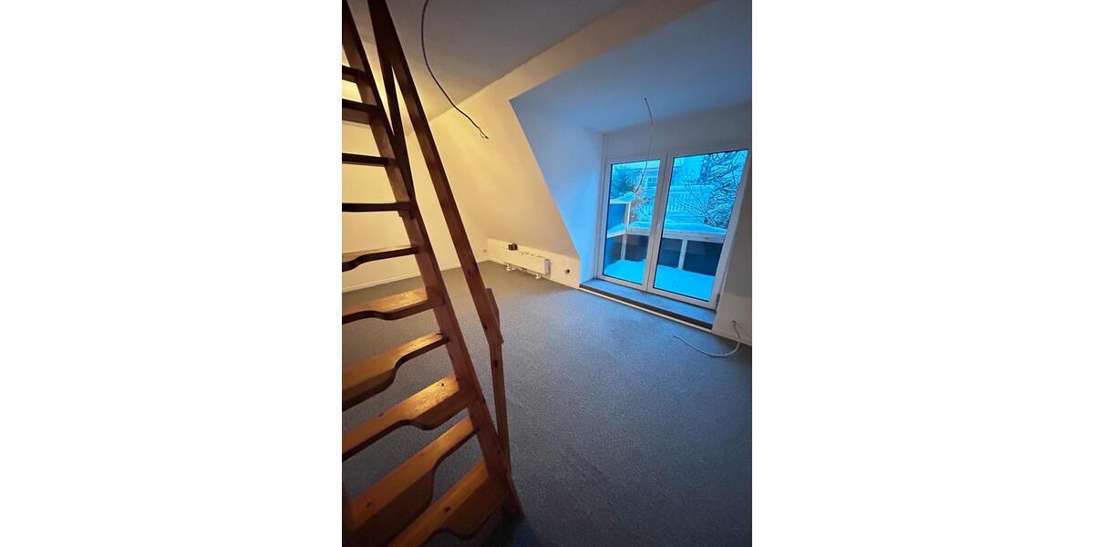 Komplett saniertes und renoviertes Doppelhaus zur Miete 4 zimmer