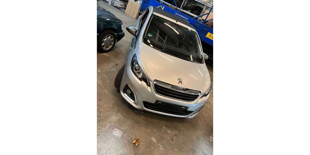 Peugeot 108 90.200 km 4.950 &euro; Hamburg 22525