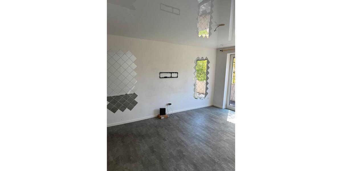 Etagenwohnung Geesthacht - 3 Zimmer, 82 m&sup2;, 209.000&euro; | Angebot:26378206