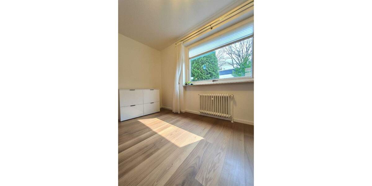 Mehrfamilienhaus, Wohnhaus Norderstedt Harksheide - 9 Zimmer, 260 m&sup2;, 1.325.000&euro; | Angebot:23953170